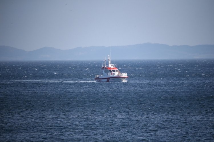 Marmara Denizi'nde batan gemide arama &ccedil;alışmaları 12. g&uuml;n&uuml;nde