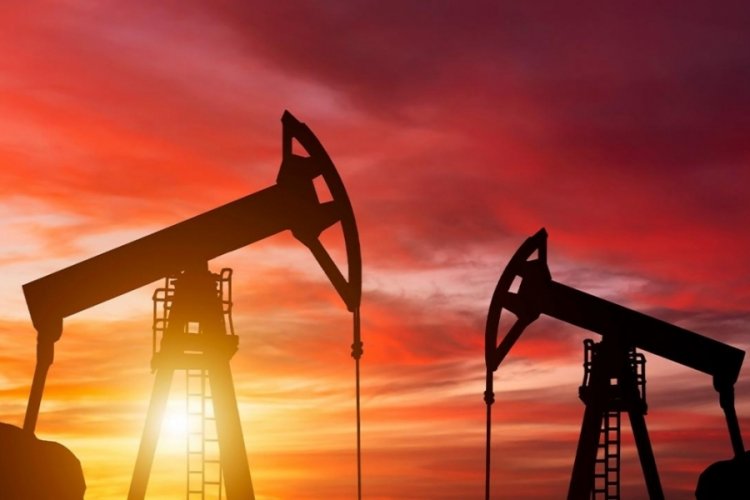 Brent petrol&uuml;n varil fiyatı 80,62 dolar