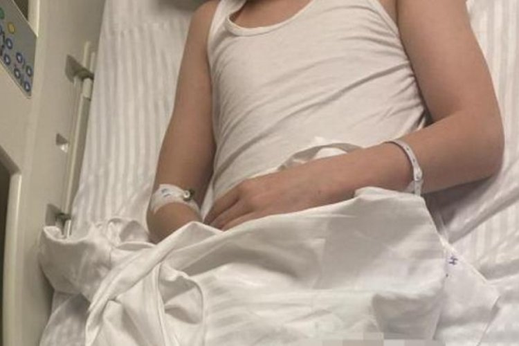 İstanbul'da 13 yaşındaki &ccedil;ocuk, kar maskesiyle arkadaşına pusu kurup bı&ccedil;akladı