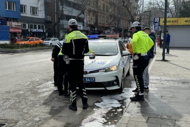 Zonguldak'ta ehliyetsiz s&uuml;r&uuml;c&uuml;ye ceza!