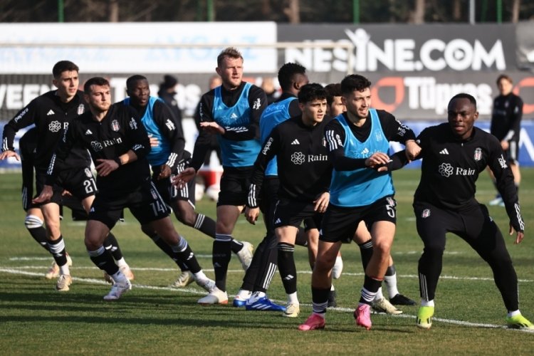 Beşiktaş'ta Konyaspor ma&ccedil;ı hazırlıkları başladı