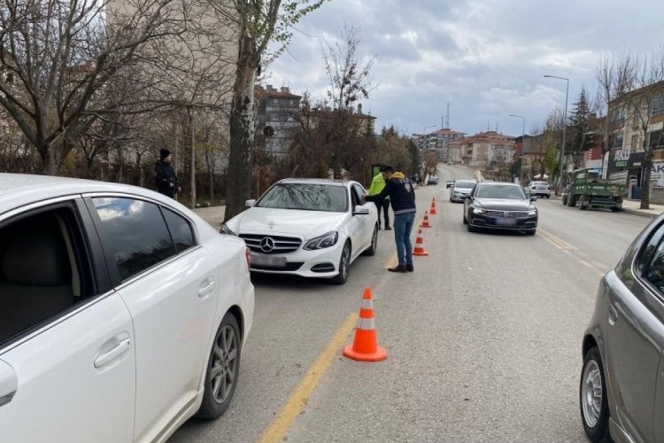 &Ccedil;orum'da aranan 22 şahıs yakalandı