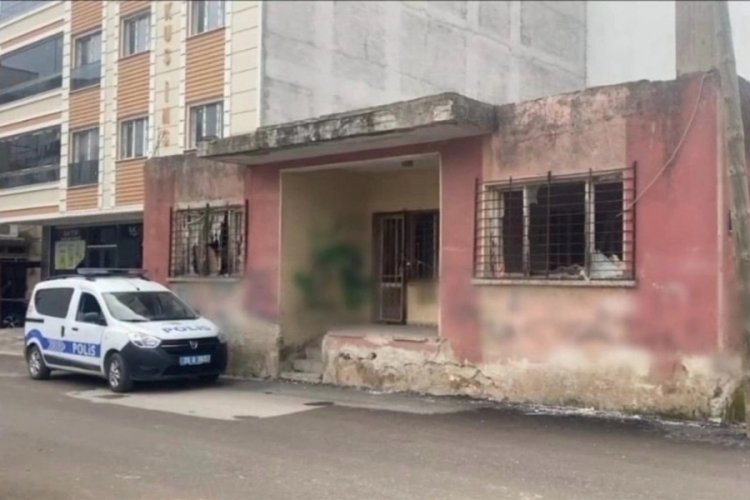 İzmir'de bir gen&ccedil;, metruk evde &ouml;l&uuml; bulundu