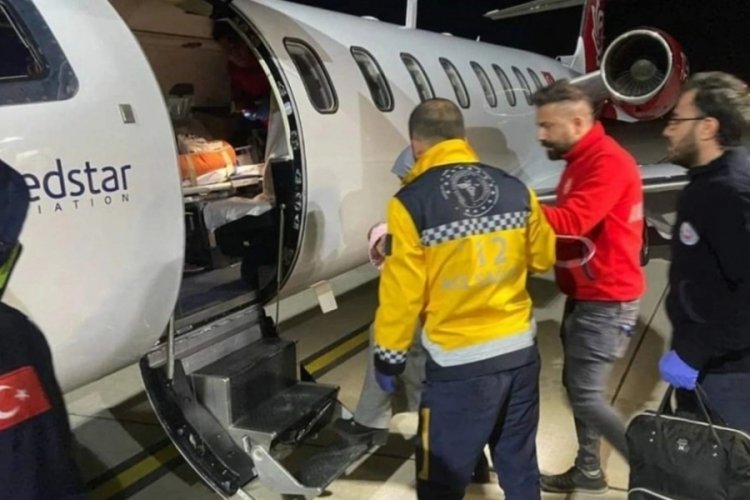 Siirt'te kalp rahatsızlığı bulunan bebek ambulans u&ccedil;akla Konya'ya sevk edildi