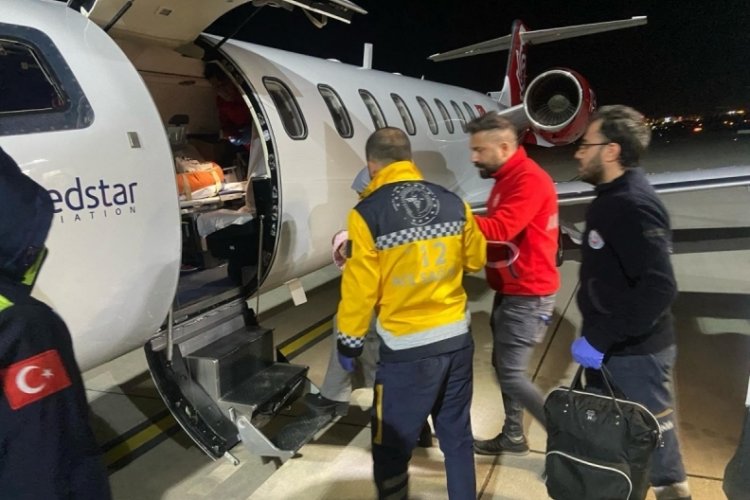 3 aylık bebek ambulans u&ccedil;ak ile Konya'ya sevk edildi