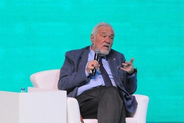 Prof. Dr. İlber Ortaylı: Eğitim sistemimiz FET&Ouml; ile birlikte dejenere olmuştur