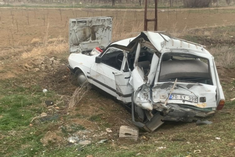 Karaman'da tır otomobile arkadan &ccedil;arptı: 1 yaralı