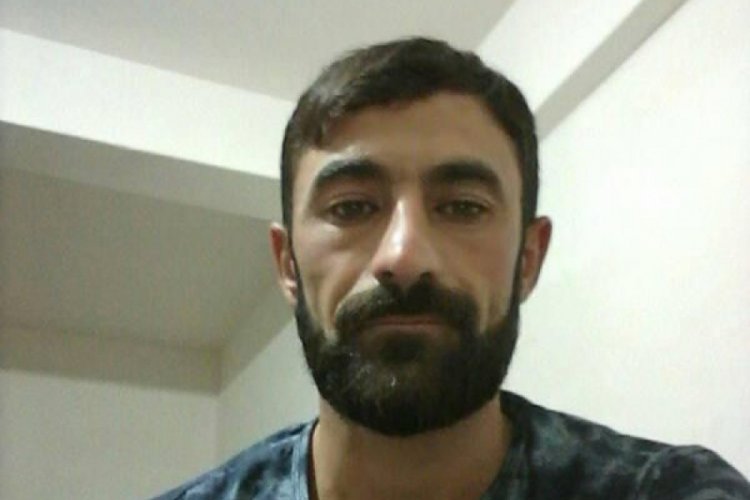 Ağrı'da 'trafikte su sı&ccedil;ratma' kavgası; 1 &ouml;l&uuml;, 2 yaralı