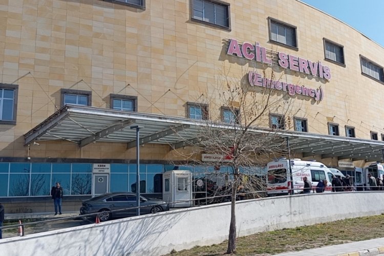 &Ccedil;orum'da 17 yaşındaki &ccedil;ocuk arabanın i&ccedil;inde &ouml;l&uuml; bulundu!