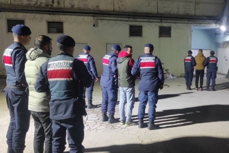 Kastamonu'da uyuşturucu ile yakalanan 3 kişi tutuklandı