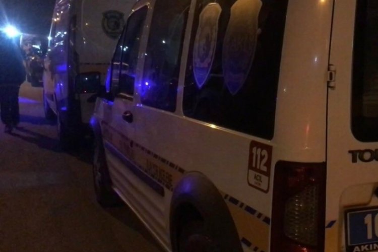 Balıkesir'de anne ve oğlu evinde &ouml;l&uuml; bulundu