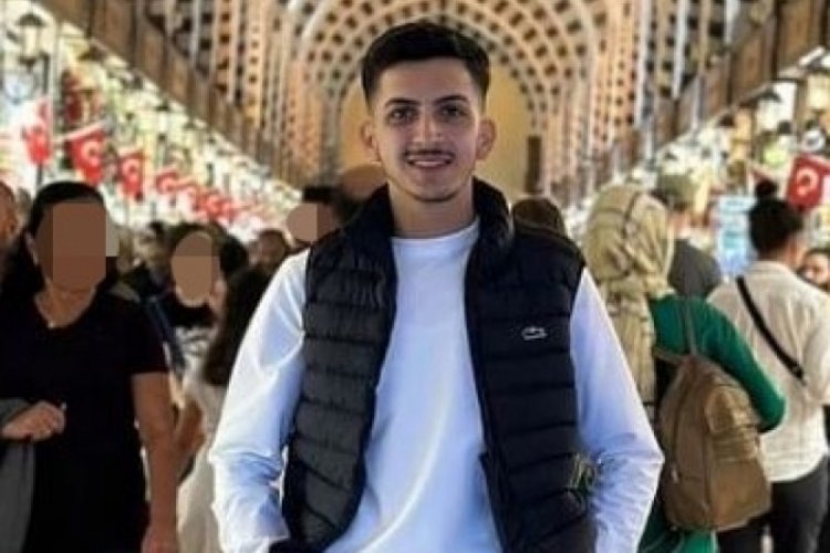 Arkadaşlarından helallik istedikten sonra kanlar i&ccedil;erisinde bulundu
