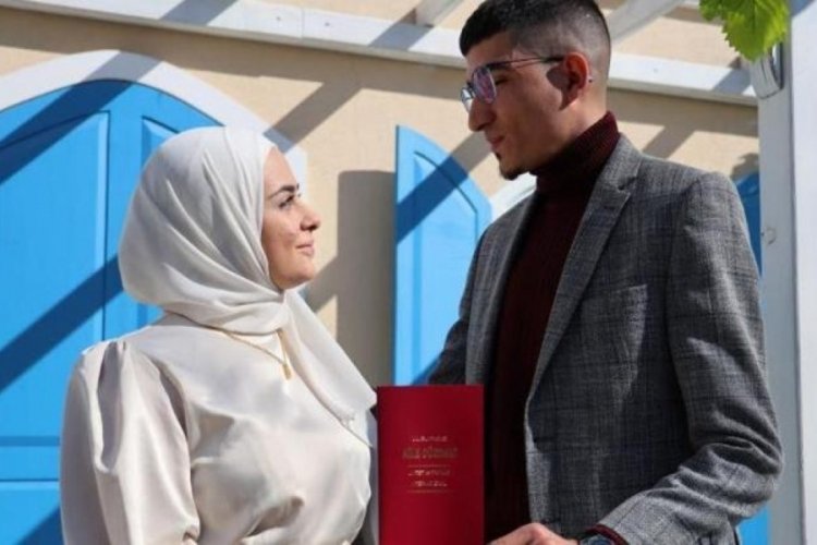 Adana'da nikah dairelerinde yoğunluk yaşandı