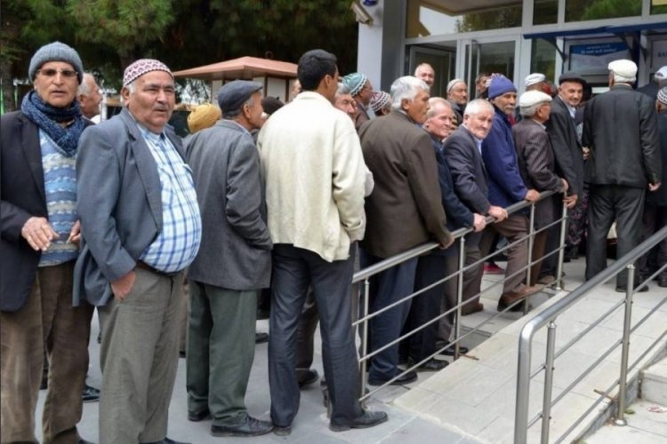 T&uuml;rkiye'de emeklilikte yaşamak i&ccedil;in en &ccedil;ok tercih edilen şehirler belli oldu: Bursa ka&ccedil;ıncı sırada?