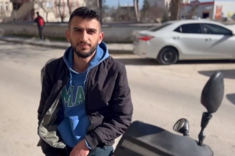 Elazığ'da polis, husumetlisini vuran ş&uuml;pheliyi durdurduğu kuryenin motosikletine binerek yakaladı