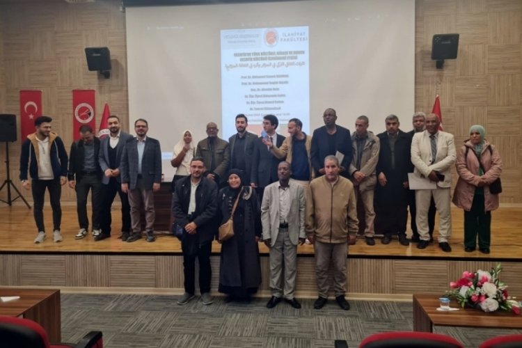 Kastamonu'da Cezayir'deki T&uuml;rk k&uuml;lt&uuml;r&uuml; konuşuldu