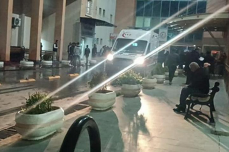 Batman'da baba ve 12 yaşındaki oğluna TIR &ccedil;arptı