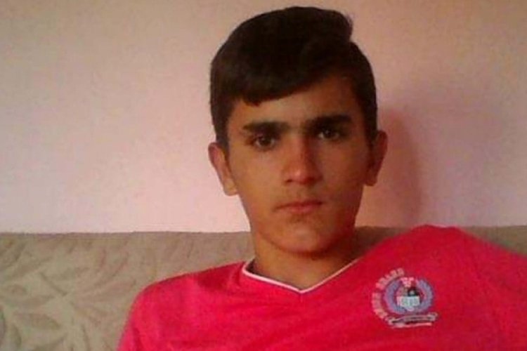 İzmir'de bı&ccedil;aklanıp kendi imkanlarıyla hastaneye giden 3 kişiden biri &ouml;ld&uuml;
