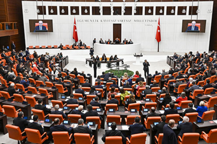 TBMM Genel Kurulu'nda muhalefet partilerinin grup &ouml;nerileri kabul edilmedi