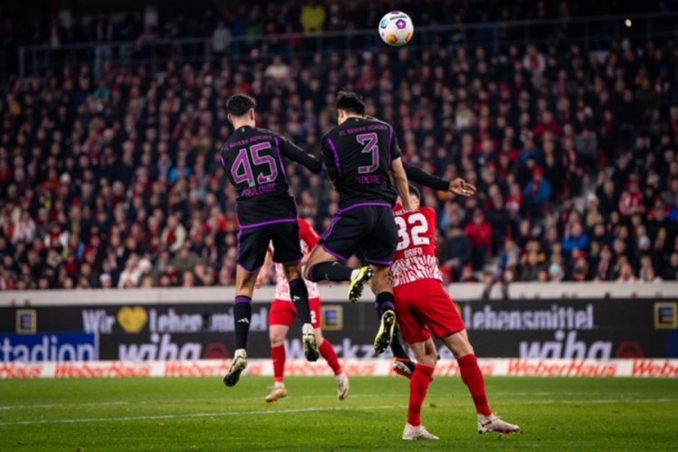 Bayern M&uuml;nih puan kaybetmeye devam ediyor