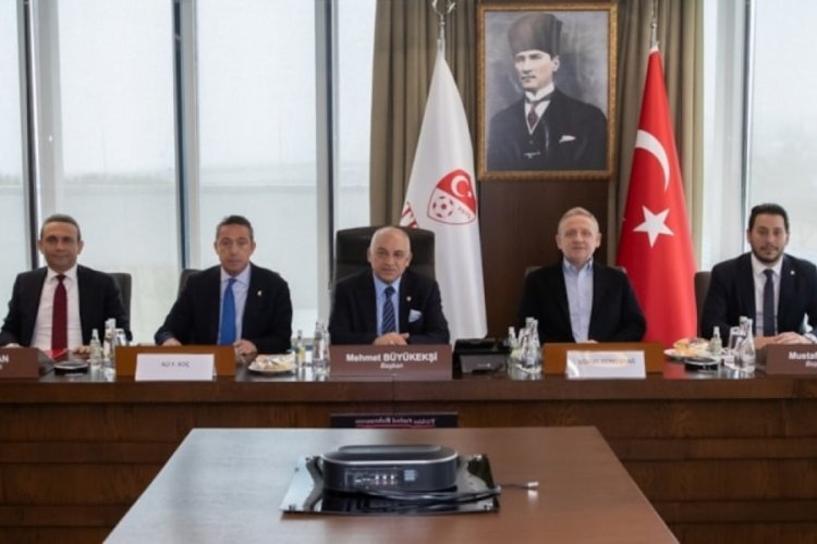 Futbol ma&ccedil;larının yayın hakları ihalesinde son karar!