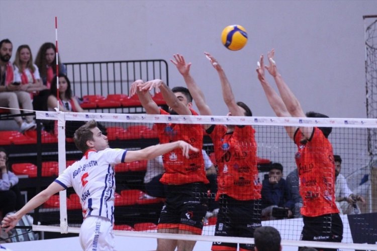 Alanya Belediyespor, Bigadi&ccedil; Belediyespor'u mağlup etti
