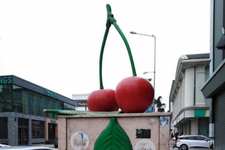 Bursa'da hırsızlardan Vişne Çeşmesi de nasibini aldı