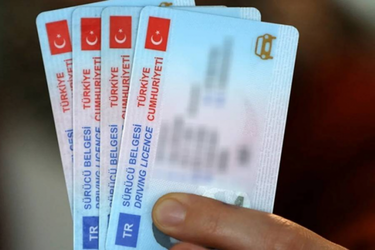 Duyanlar n&uuml;fus m&uuml;d&uuml;rl&uuml;klerine akın ediyor