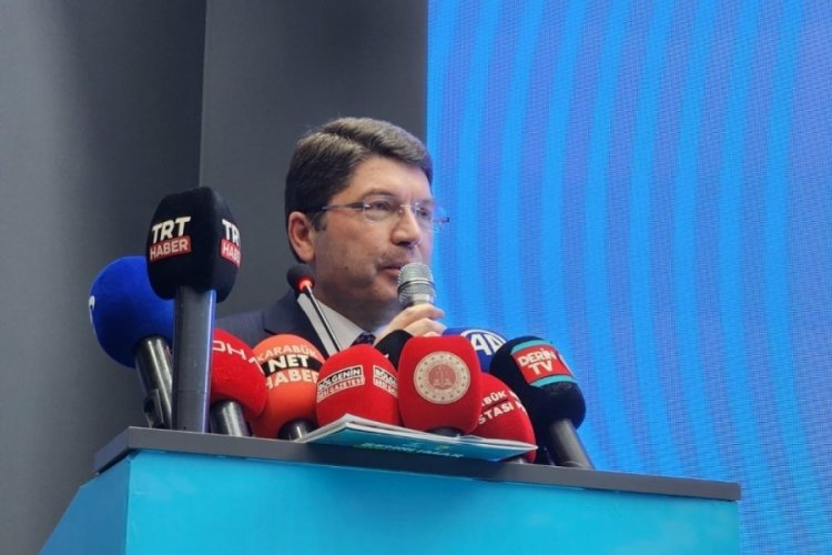 Bakan Tun&ccedil;'tan yeni anayasa a&ccedil;ıklaması!