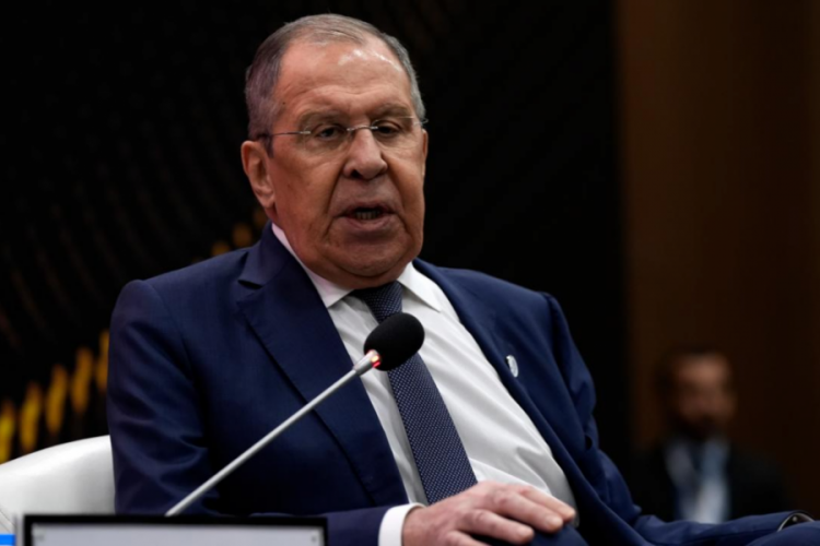 Lavrov: ADF'deki etkinlikler uluslararası y&uuml;k&uuml;ml&uuml;l&uuml;kleri hatırlattı