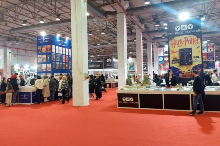 Bursa'da kitap fuarına ilgi azaldı!