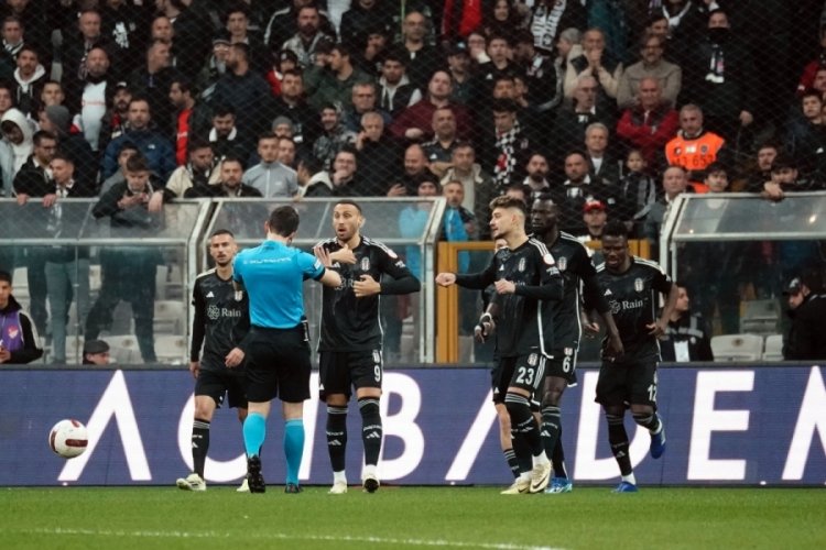 Beşiktaş, 6 ma&ccedil; sonra kaybetti