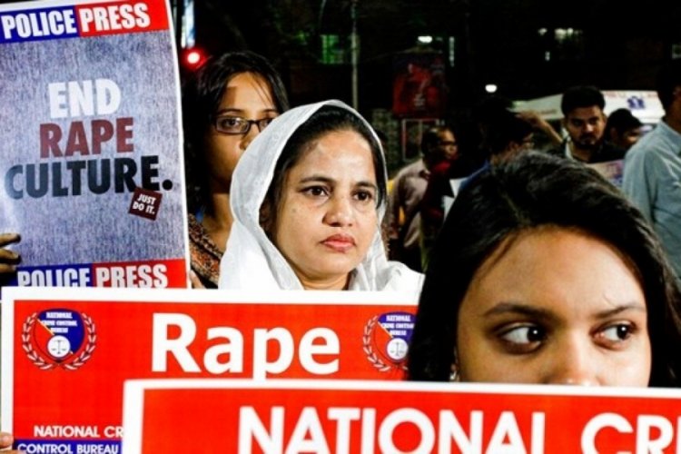 İspanyol turist Hindistan'da toplu tecavüze uğradı