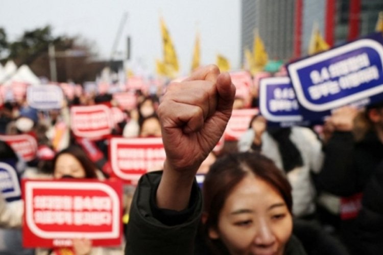 Güney Kore greve giden doktorlara yasal işlem başlatılacak