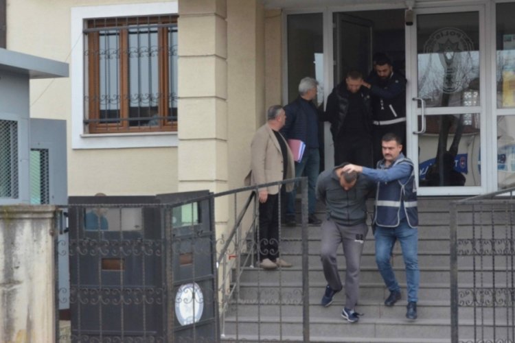 Sakarya'da yol tartışması cinayetinde 6 g&ouml;zaltı daha!