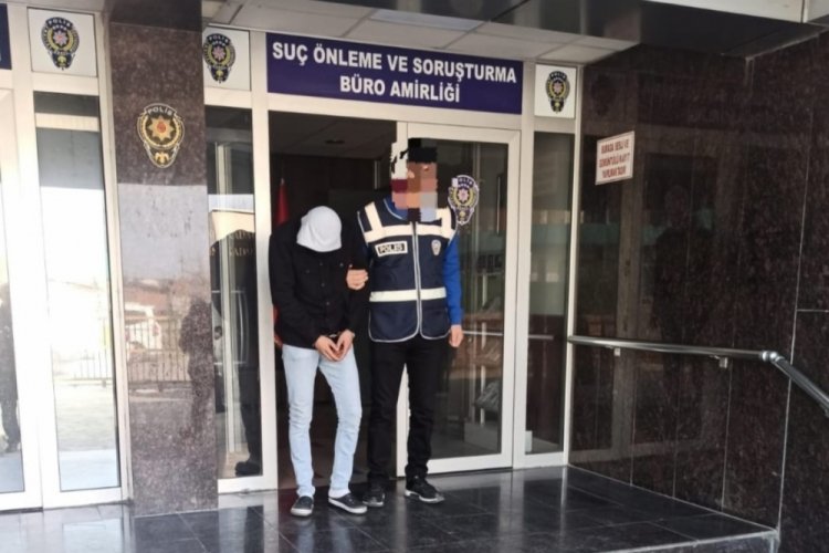 Kocaeli'nde hapis cezası ile aranan 2 h&uuml;k&uuml;ml&uuml; operasyonla yakalandı