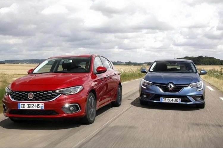 Bursa'nın oto devleri Fiat ve Renault fiyat listesini g&uuml;ncelledi!