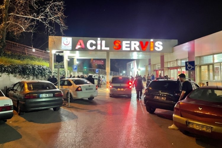 Bakan Koca a&ccedil;ıkladı! Bursa'da deprem esnasında ikinci kattan atlayan bir kişi &ouml;ld&uuml;