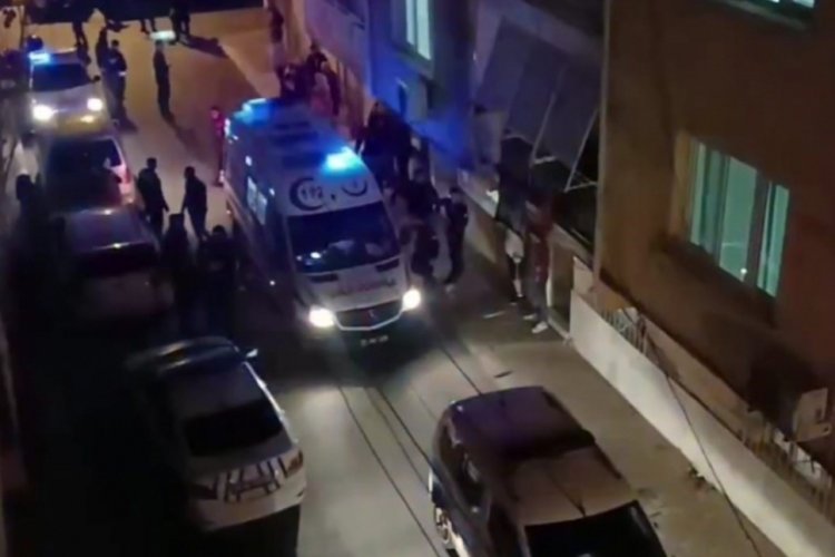İzmir'de silahı kazara ateş alan polis hayatını kaybetti