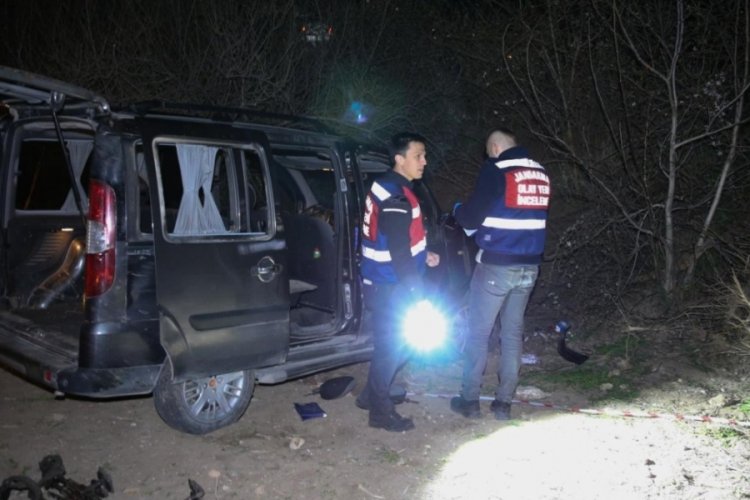 Denizli'de hafif ticari ara&ccedil; şarampole devrildi: 1 &ouml;l&uuml;