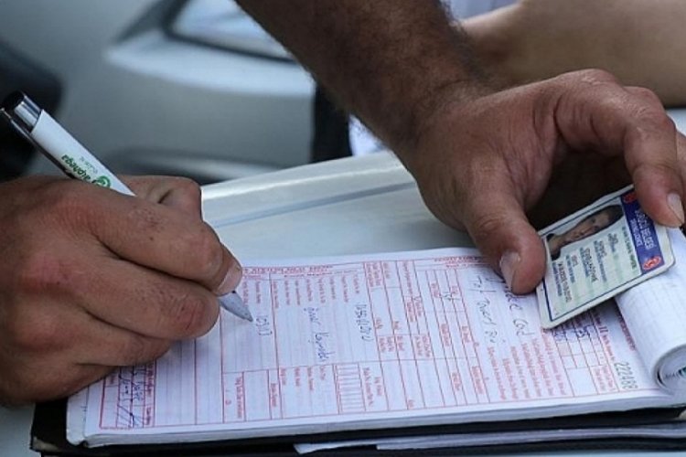 İstanbul'da taksimetre a&ccedil;mayan taksiciye para cezası!