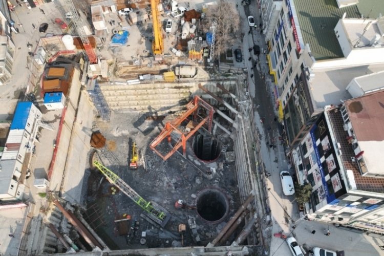 T&uuml;rkiye'nin yerli ve milli s&uuml;r&uuml;c&uuml;s&uuml;z ilk metro aracında ilerleme y&uuml;zde 80'i aştı