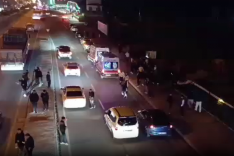 Batman'da 3 otomobilin karıştığı kazada 4 kişi yaralandı