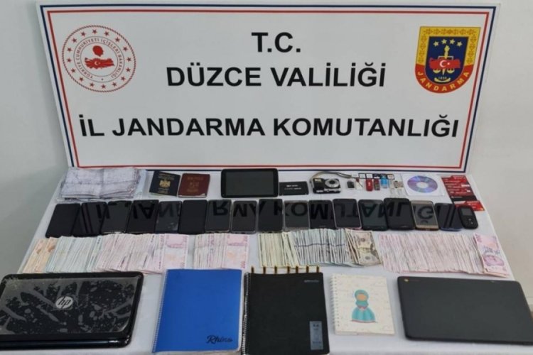 D&uuml;zce'de DEAŞ operasyonu!