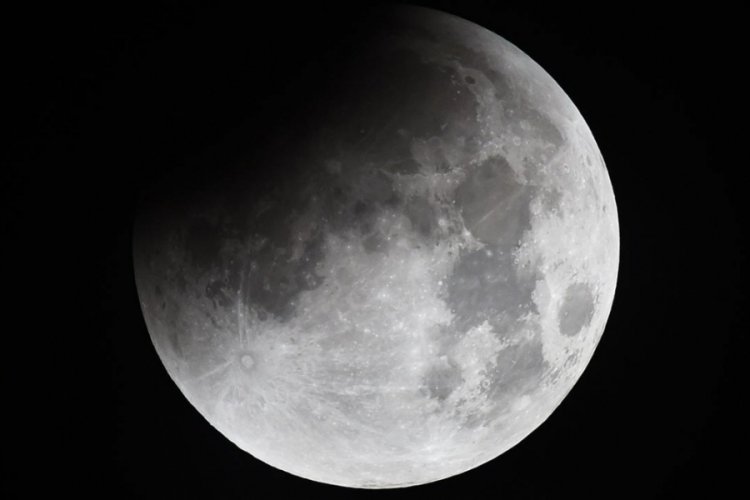 Rusya ile &Ccedil;in, Ay'a n&uuml;kleer g&uuml;&ccedil; &uuml;nitesi yerleştirmeyi planlıyor
