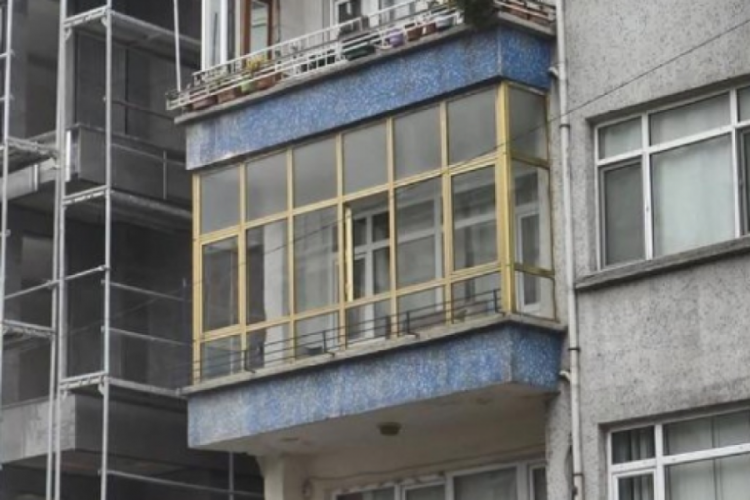 İstanbul'da 3 bin TL'ye g&uuml;nl&uuml;k kiralık yatak veren daire tahliye edildi! 1 g&ouml;zaltı