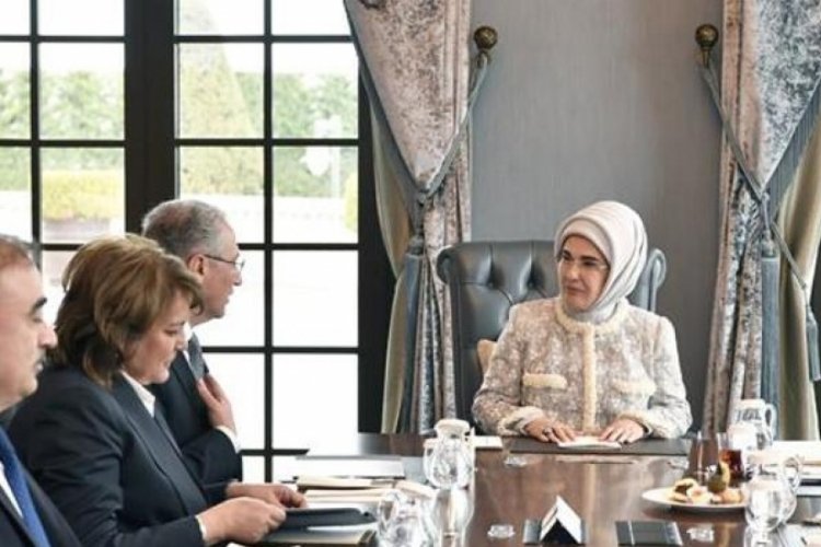 Emine Erdoğan, COP29 Başkanı ile g&ouml;r&uuml;şt&uuml;