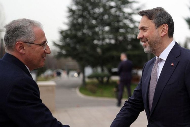 Bakan Bayraktar Azerbaycanlı mevkidaşı ile bir araya geldi