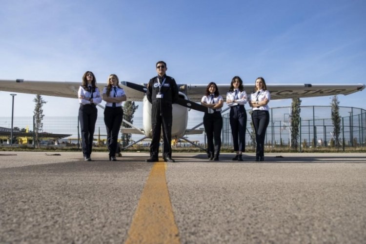 Kadın pilot adayı sayısı 3 kat arttı: 3 &ouml;ğrenciden 1'i kadın