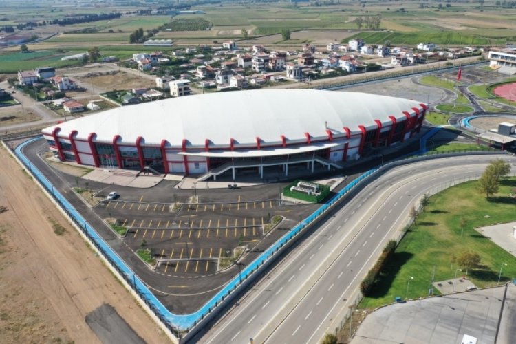Kadınlar Voleybol 1. Ligi yarı final etabı, Balıkesir'de başlıyor